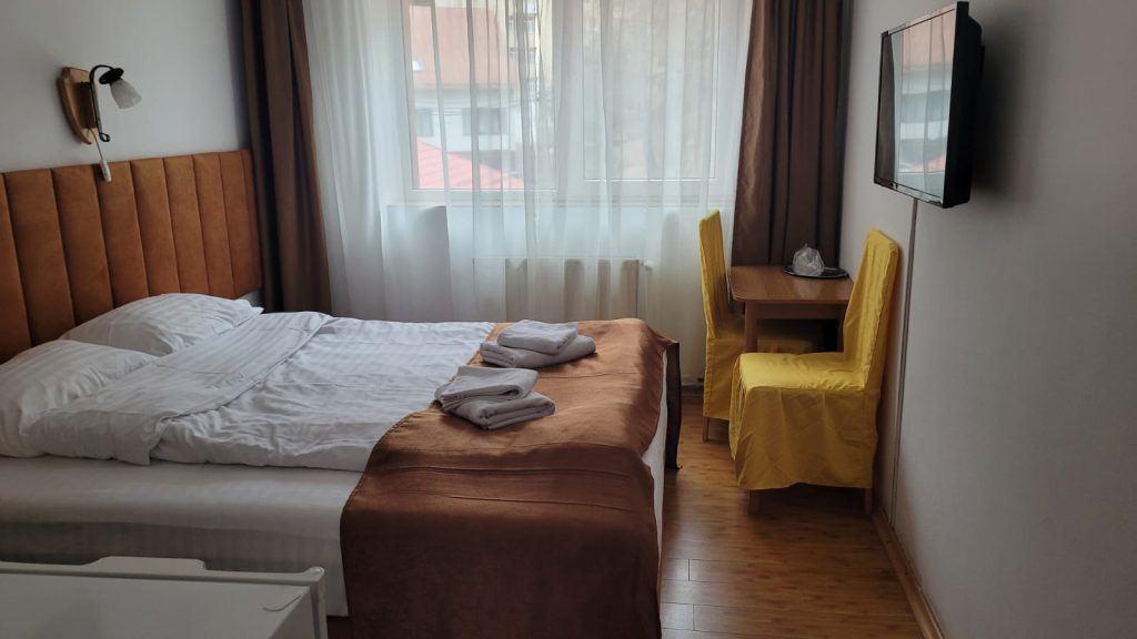 Cameră dublă, Complex Caraiman